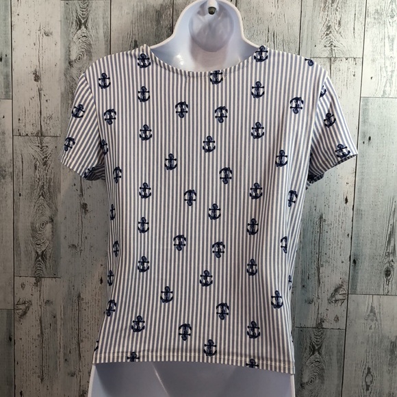 Wishful Park Twisted Front Anchor Top Large - Picture 4 of 8